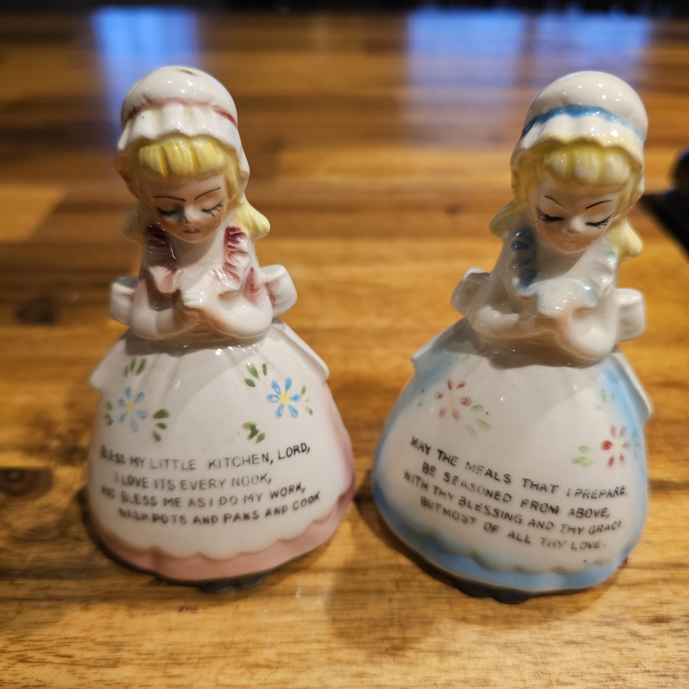 Vintage Enesco Ceramic Prayer Salt And Pepper Shakers Pink And Blue Set